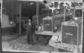 Francesco Bellio con i suoi camion per il trasporto dell'acqua, Asmara 1939